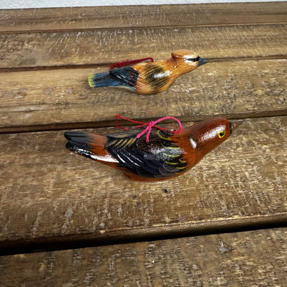 Takahashi Style Wood Hand Painted Bird Ornaments Set Of 2‎ Christmas
